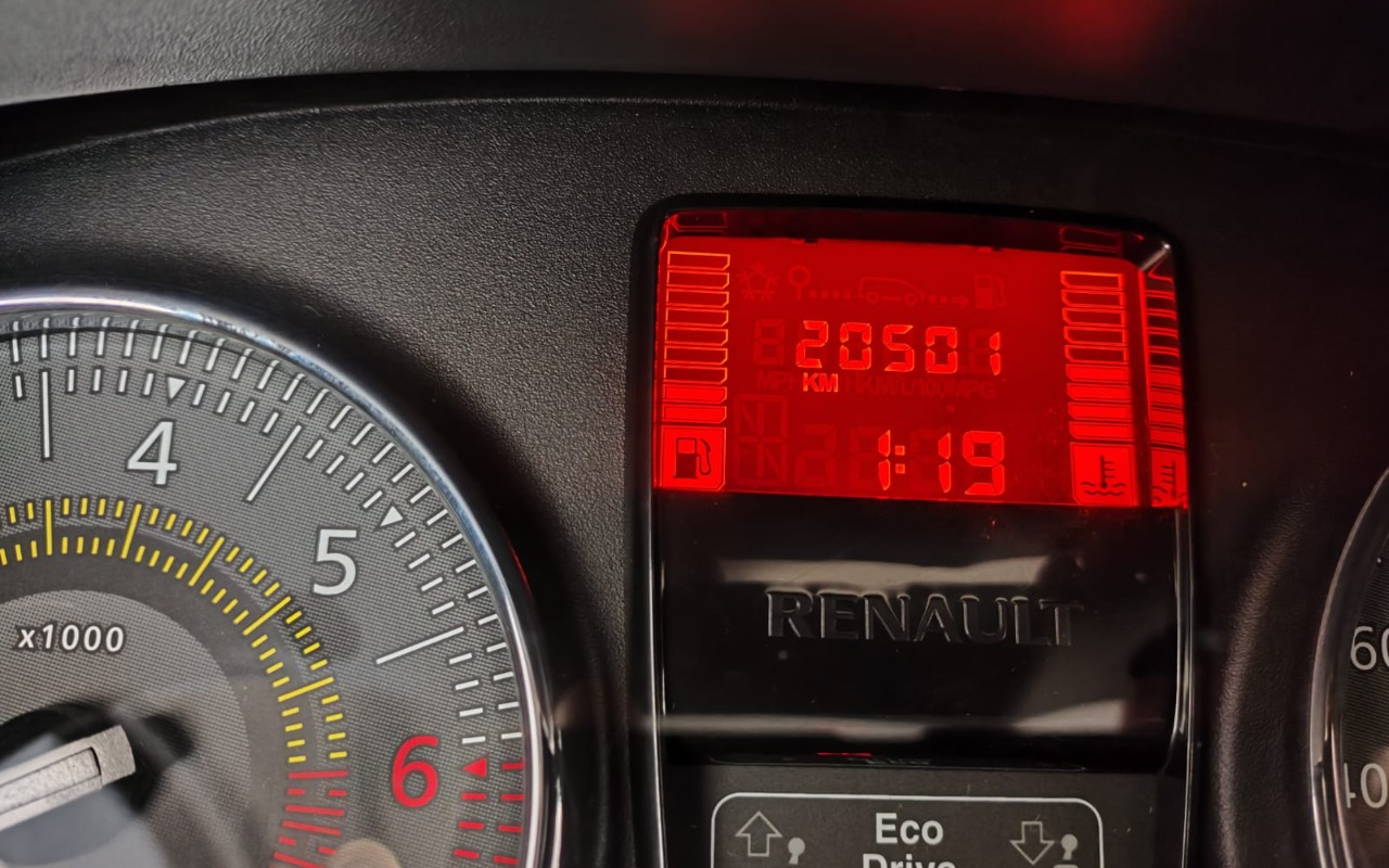 imagem-https://www.socarrao.com.br/sc-vehicle-images-prod/3714229/1788893033998-MzI0MWNjYjItOWY0MC00MDIwLWIzMWUtNDI1YTAyODgxNWZkLmpwZw.jpg