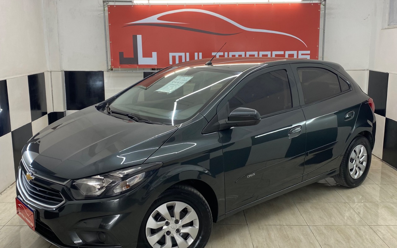 Chevrolet Onix 2019 Cinza — foto 1 de 3