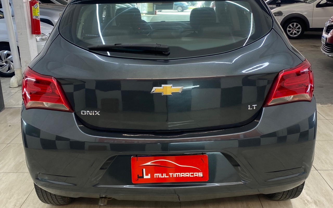 imagem-https://www.socarrao.com.br/sc-vehicle-images-prod/3714359/1788893807061-SU1HXzE3MDIuanBlZw.jpeg