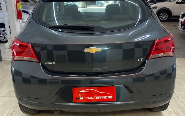 imagem-https://www.socarrao.com.br/sc-vehicle-images-prod/3714359/1788893807061-SU1HXzE3MDIuanBlZw.jpeg