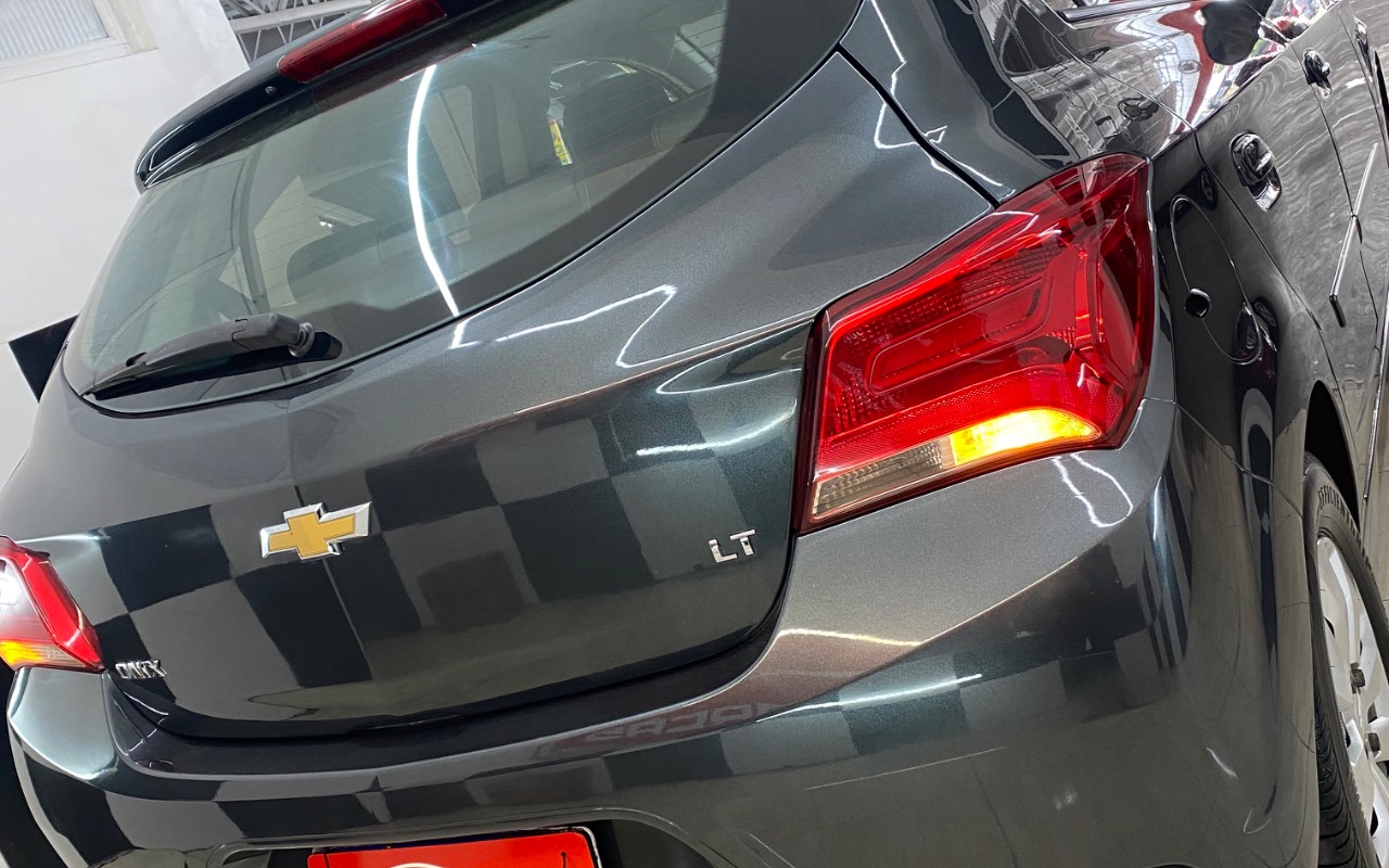 imagem-https://www.socarrao.com.br/sc-vehicle-images-prod/3714359/1788893807353-SU1HXzE3MDQuanBlZw.jpeg