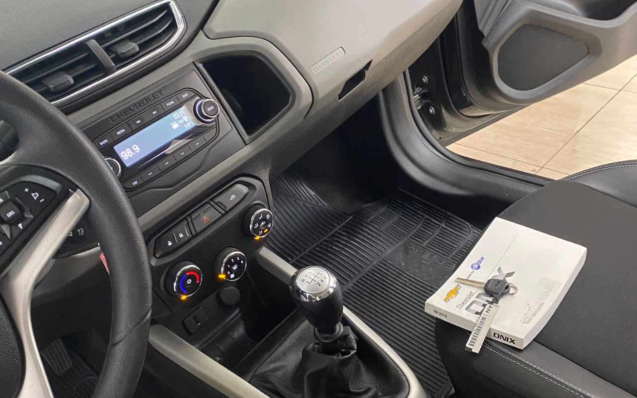 imagem-https://www.socarrao.com.br/sc-vehicle-images-prod/3714359/1788893808063-SU1HXzE3MTEuanBlZw.jpeg