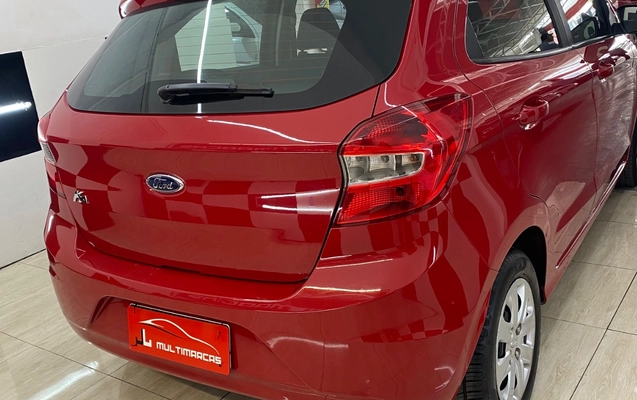 imagem-https://www.socarrao.com.br/sc-vehicle-images-prod/3714367/1788893767599-SU1HXzE2ODYuanBlZw.jpeg