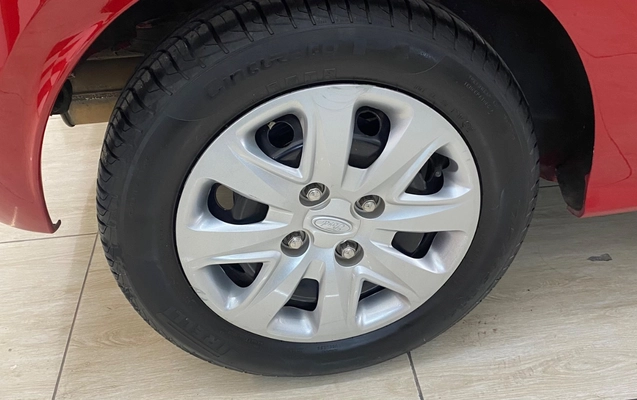 imagem-https://www.socarrao.com.br/sc-vehicle-images-prod/3714367/1788893767839-SU1HXzE2ODcuanBlZw.jpeg