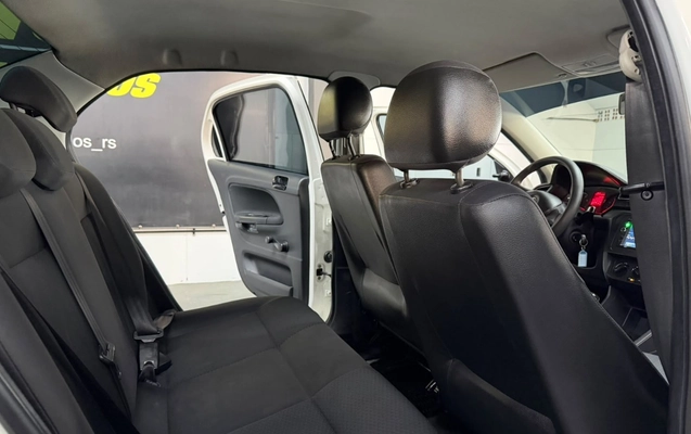 imagem-https://www.socarrao.com.br/sc-vehicle-images-prod/3714377/1788893804714-V2hhdHNBcHAgSW1hZ2UgMjAyNi0wOS0wOCBhdCAxNS41MS4yNy5qcGVn.jpeg