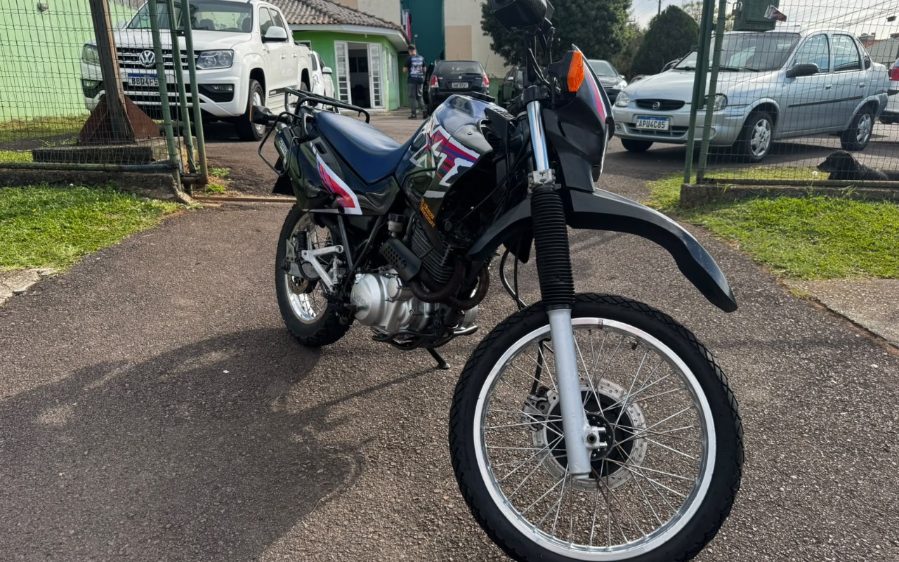 imagem-https://www.socarrao.com.br/sc-vehicle-images-prod/3714404/1788893911470-V2hhdHNBcHAgSW1hZ2UgMjAyNi0wOS0wOCBhdCAxNS4zNS4wNiAoMikuanBlZw.jpeg