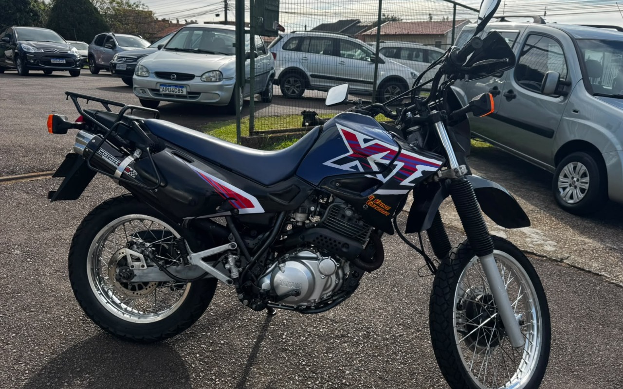 imagem-https://www.socarrao.com.br/sc-vehicle-images-prod/3714404/1788893911600-V2hhdHNBcHAgSW1hZ2UgMjAyNi0wOS0wOCBhdCAxNS4zNS4wNiAoMykuanBlZw.jpeg