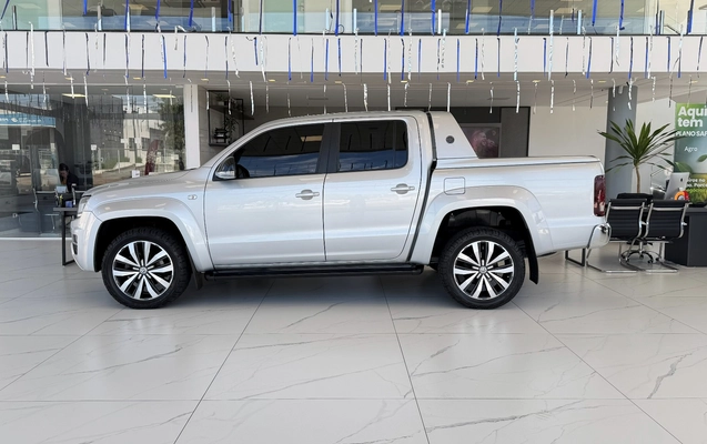 imagem-https://www.socarrao.com.br/sc-vehicle-images-prod/3714617/1788894248254-5f61fa28c9ea49a197853ba1cd405bf6_1788894065725.jpg
