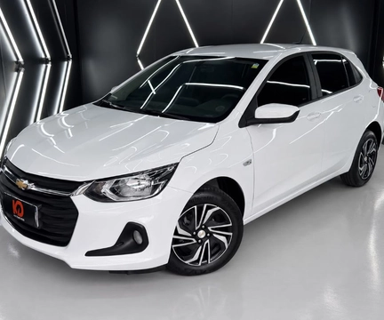 Chevrolet Onix 2025 Branco — foto 1 de 3
