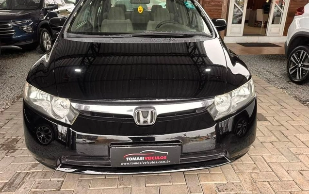 imagem-https://www.socarrao.com.br/sc-vehicle-images-prod/3714651/1788894328014-1710844d-9dd5-493f-82d3-2f648e27bda1.jpg