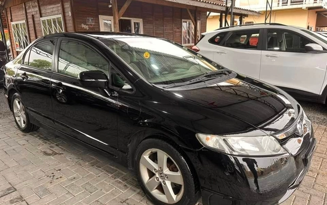 imagem-https://www.socarrao.com.br/sc-vehicle-images-prod/3714651/1788894328017-59812d96-246a-4210-88a5-f0a56c83f6f4.jpg