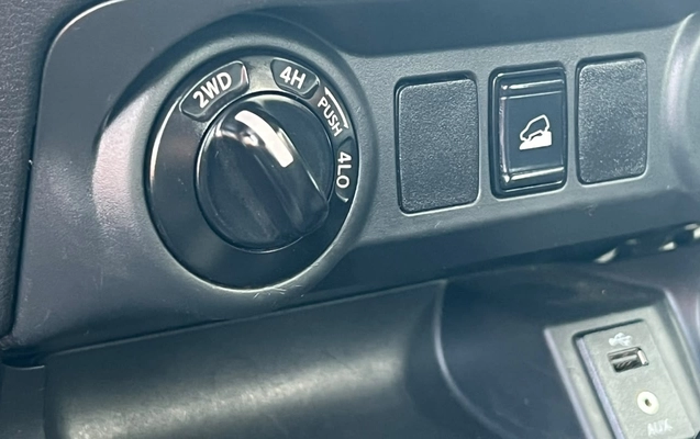 imagem-https://www.socarrao.com.br/sc-vehicle-images-prod/3714706/1788894729727-V2hhdHNBcHAgSW1hZ2UgMjAyNi0wOS0wOCBhdCAxNS41Ni4wNS5qcGVn.jpeg