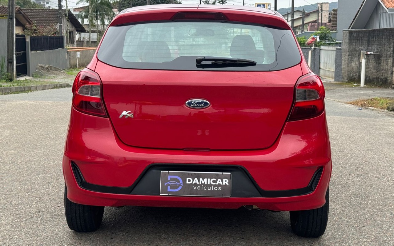 imagem-https://www.socarrao.com.br/sc-vehicle-images-prod/3714737/1788894894422-V2hhdHNBcHAgSW1hZ2UgMjAyNi0wOS0wMSBhdCAwOC41Ni4xMyAoMykuanBlZw.jpeg