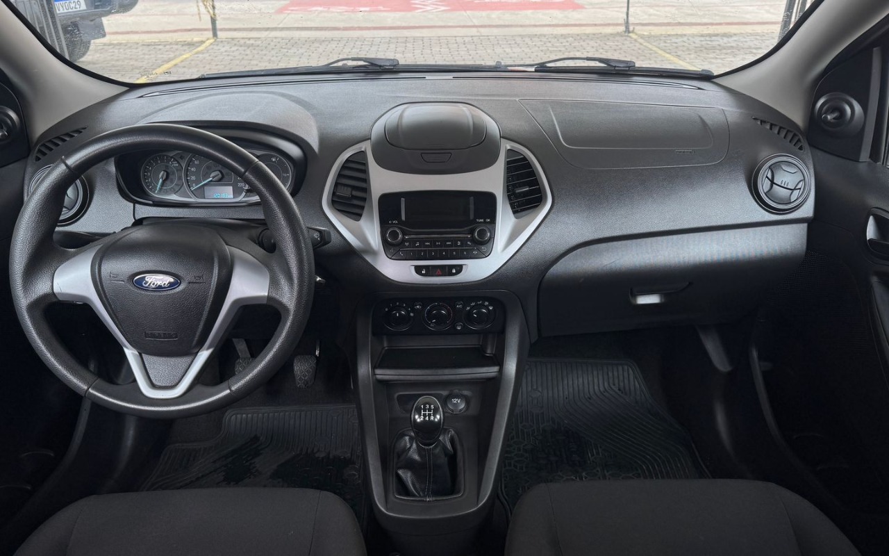 imagem-https://www.socarrao.com.br/sc-vehicle-images-prod/3714737/1788894894950-V2hhdHNBcHAgSW1hZ2UgMjAyNi0wOS0wMSBhdCAwOC41Ni4xMyAoNykuanBlZw.jpeg