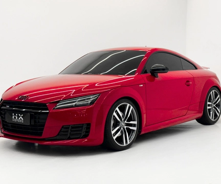 Audi TT 2016 Vermelho — foto 1 de 3