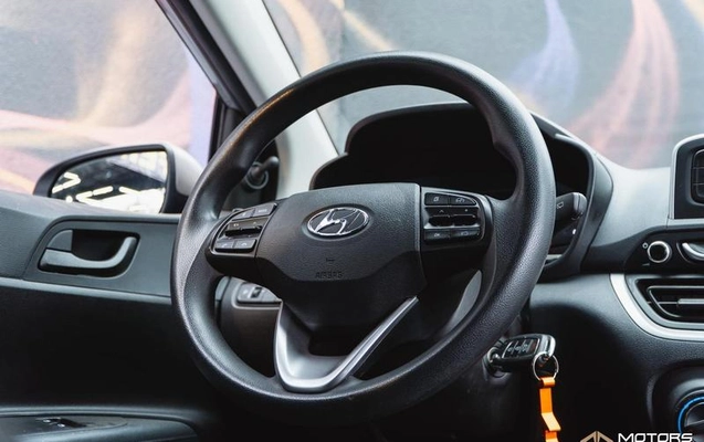 imagem-https://www.socarrao.com.br/sc-vehicle-images-prod/3715005/1789414956778-8440742_10_B_f398fd762f.jpeg