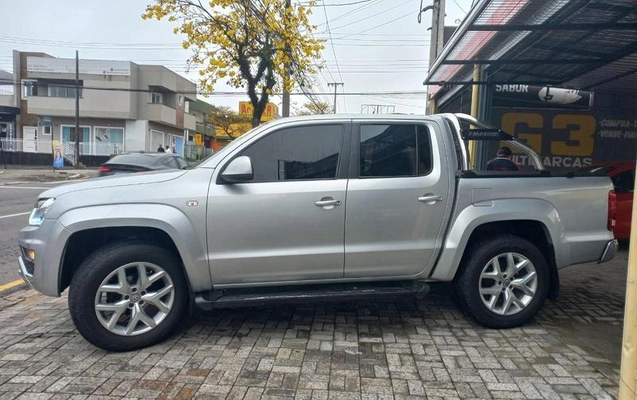 imagem-https://www.socarrao.com.br/sc-vehicle-images-prod/3715023/1789227689546-8457597_0_B_cc8db8d603.jpeg