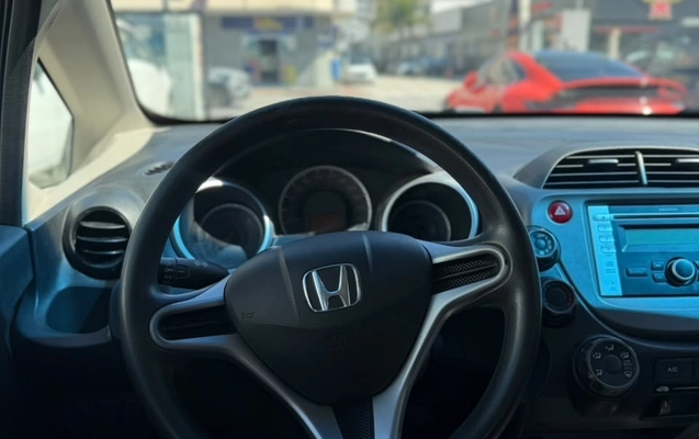 imagem-https://www.socarrao.com.br/sc-vehicle-images-prod/3715065/1788895908252-gb-3fa19c7.jpeg
