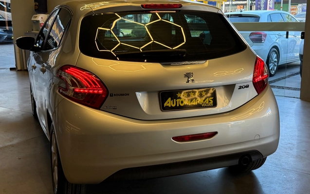 imagem-https://www.socarrao.com.br/sc-vehicle-images-prod/3715099/1788896083431-112af6462a204a73a3ec4e2b5d43f8dc_1788895945509.jpg