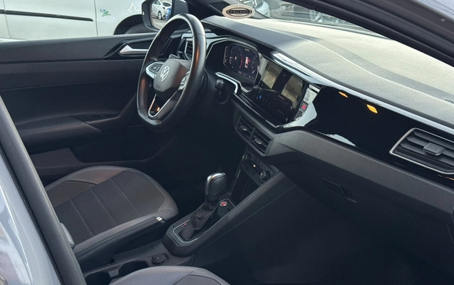 imagem-https://www.socarrao.com.br/sc-vehicle-images-prod/3715228/1788896268319-003_44096a318c24fd2cdba99068954a5725.jpeg