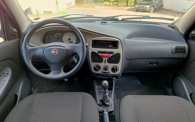 imagem-https://www.socarrao.com.br/sc-vehicle-images-prod/3715282/1788896455655-MTY0NGFmNDctM2Q2NC00ZWM5LWJmODktMDY5NjNmZThhZWFkLmpwZw.jpg