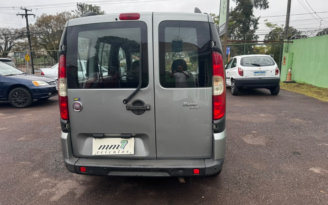 imagem-https://www.socarrao.com.br/sc-vehicle-images-prod/3715346/1788896675932-V2hhdHNBcHAgSW1hZ2UgMjAyNi0wOS0wOCBhdCAxNi4wOC41MCAoNSkuanBlZw.jpeg