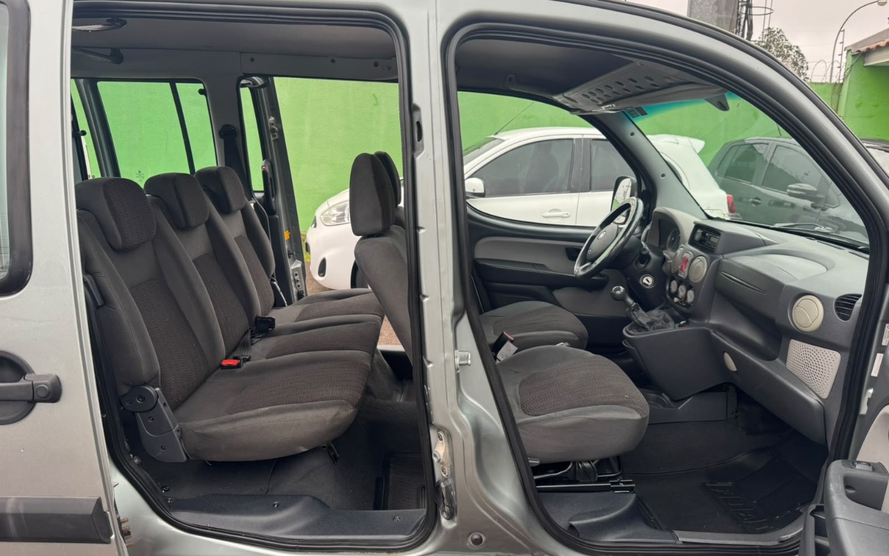 imagem-https://www.socarrao.com.br/sc-vehicle-images-prod/3715346/1789488152940-V2hhdHNBcHAgSW1hZ2UgMjAyNi0wOS0xNSBhdCAxMy4wMC4yNiAoMikuanBlZw.jpeg