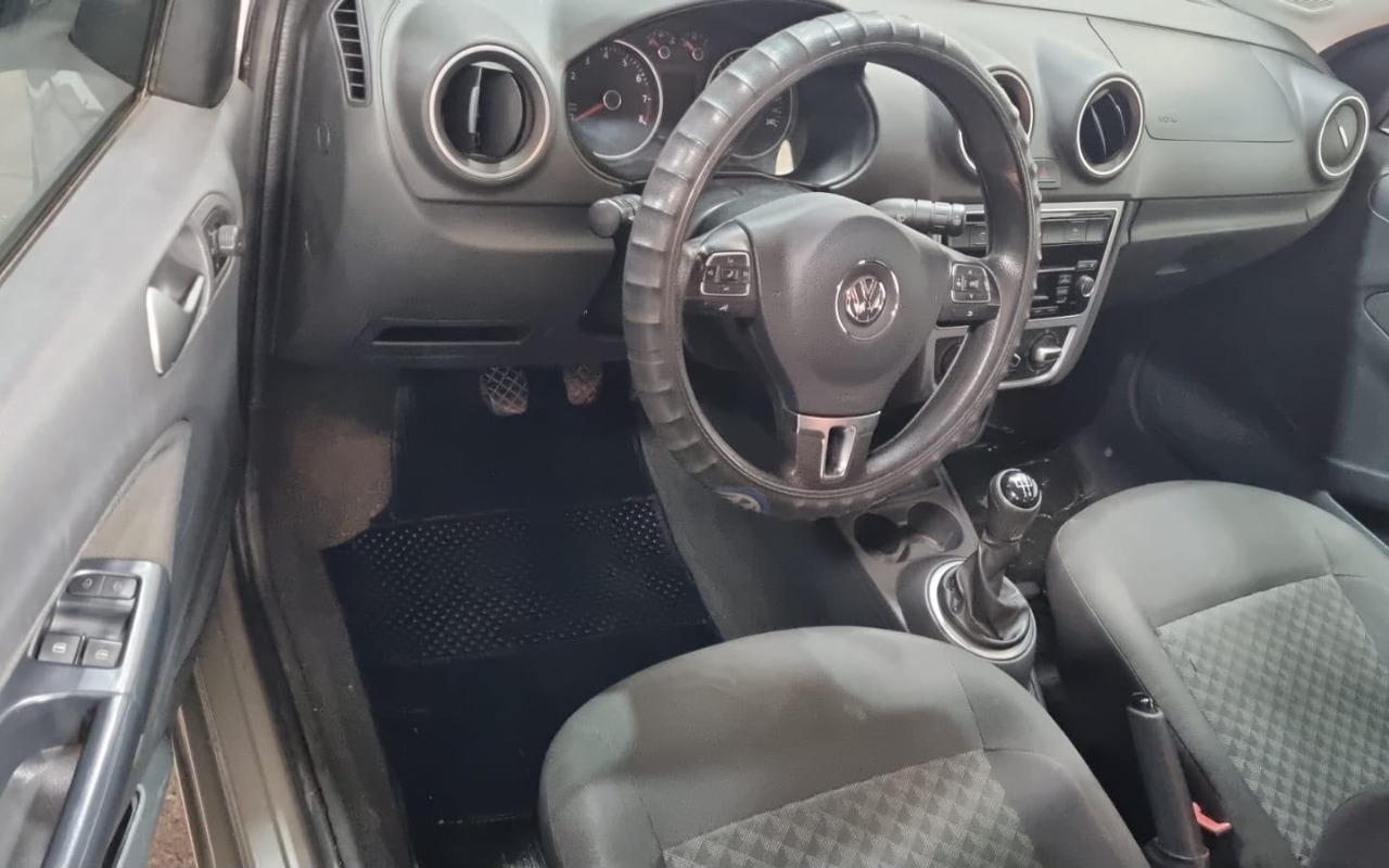 imagem-https://www.socarrao.com.br/sc-vehicle-images-prod/3715382/1788896784593-OC5qcGVn.jpeg