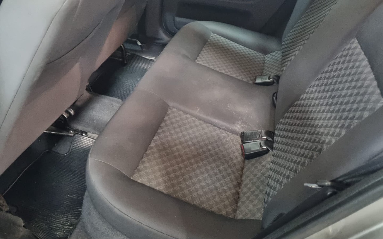 imagem-https://www.socarrao.com.br/sc-vehicle-images-prod/3715382/1788896784679-OS5qcGVn.jpeg