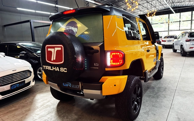 imagem-https://www.socarrao.com.br/sc-vehicle-images-prod/3715389/1788896888407-003_4396fd510b8cde7ce128b9004f87a704.jpg