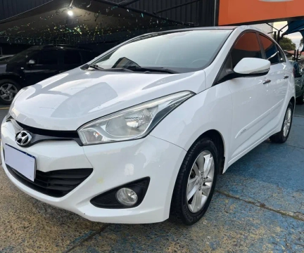 Hyundai HB20S 2014 Branco — foto 1 de 3