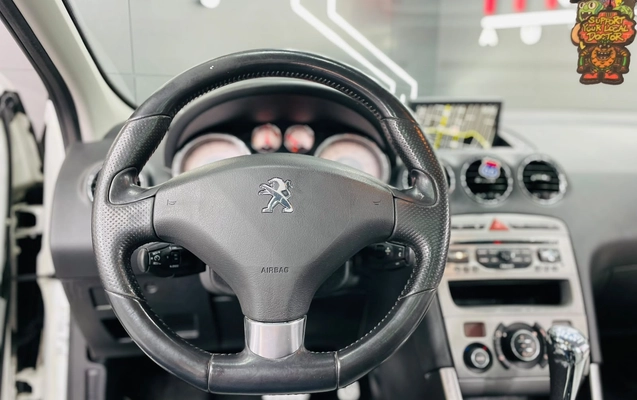 imagem-https://www.socarrao.com.br/sc-vehicle-images-prod/3715488/1788897293466-003_d7a88c78fadd4780ad4a5d123af0026e.jpeg