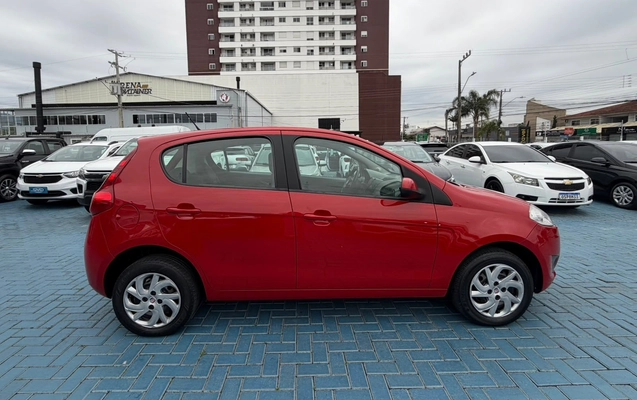 imagem-https://www.socarrao.com.br/sc-vehicle-images-prod/3715529/1789590100618-43bb77b732ad4ccc979e4b602bc1717b_1789418275503.jpg