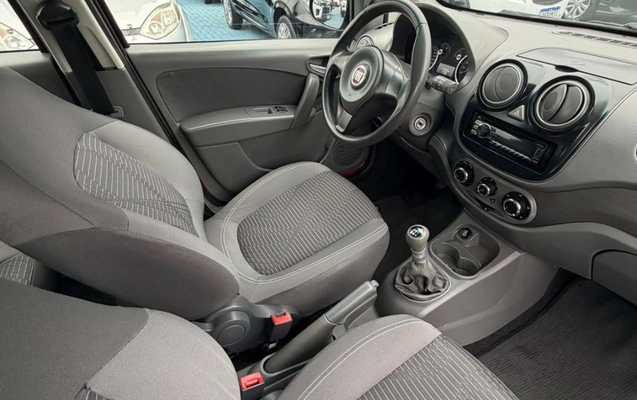 imagem-https://www.socarrao.com.br/sc-vehicle-images-prod/3715529/1789590100620-0e5b1f651dff4d1b97971f1db601f161_1789418275513.jpg