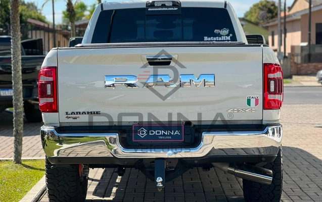 imagem-https://www.socarrao.com.br/sc-vehicle-images-prod/3715567/1788952437846-249c28a96512485ab8c8e07375b3f334_1788897783376.jpg