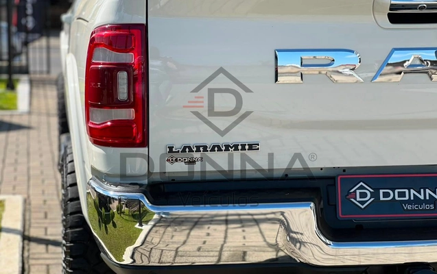 imagem-https://www.socarrao.com.br/sc-vehicle-images-prod/3715567/1788952437851-61d10a0a0762475a99c7fa6e3ed6a706_1788897783402.jpg