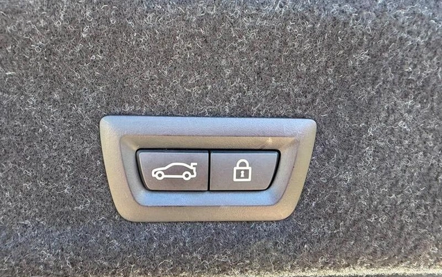 imagem-https://www.socarrao.com.br/sc-vehicle-images-prod/37156/1789065462780-7741581_0_B_8670277dd5.jpeg