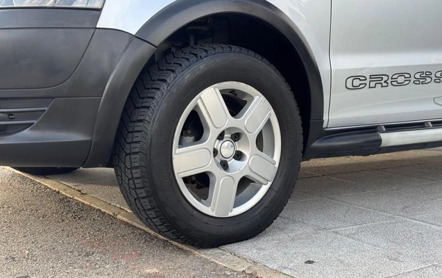 imagem-https://www.socarrao.com.br/sc-vehicle-images-prod/3715616/1788964849384-8455847_0_B_ab771061f7.jpeg
