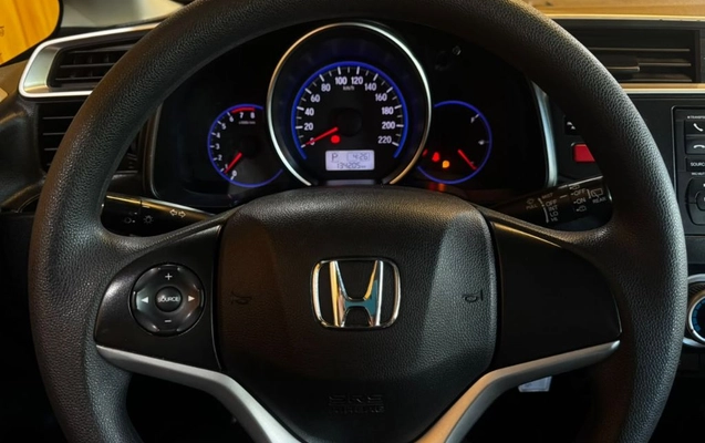 imagem-https://www.socarrao.com.br/sc-vehicle-images-prod/3715783/1789677414315-gb-e38be81.jpeg