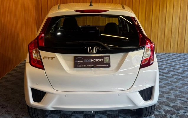 imagem-https://www.socarrao.com.br/sc-vehicle-images-prod/3715783/1789677414316-gb-fecd0be.jpeg
