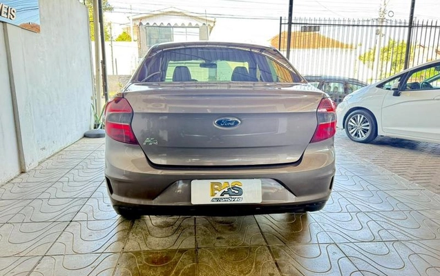 imagem-https://www.socarrao.com.br/sc-vehicle-images-prod/3715807/1789219850771-8457888_10_B_dec764e1da.jpeg