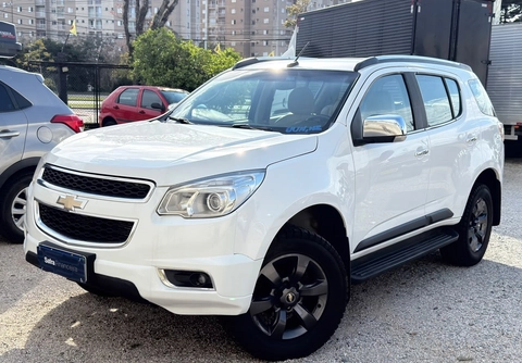 Chevrolet Trailblazer 2014 Branco — foto 1 de 3