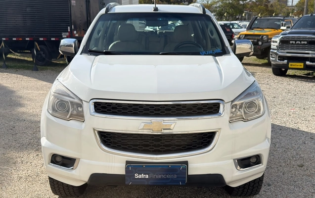 imagem-https://www.socarrao.com.br/sc-vehicle-images-prod/3715881/1788898343372-767a2ecc-d576-4c38-b460-41ae1a02d05c.jpg