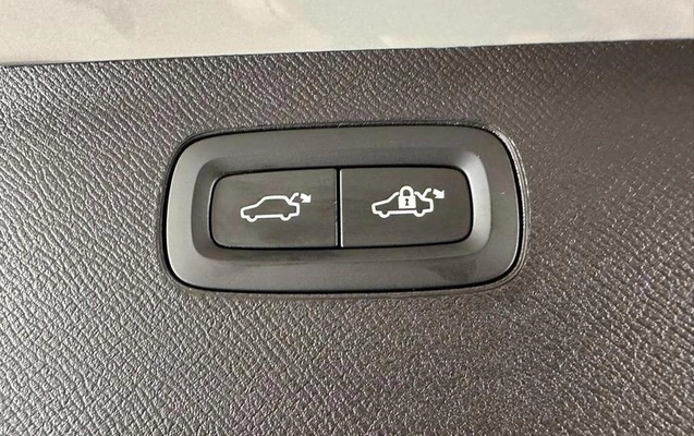 imagem-https://www.socarrao.com.br/sc-vehicle-images-prod/3715963/1788898478469-7687858_18_B_ed8522b6f4.jpeg