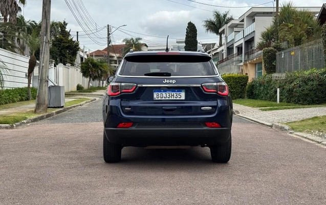 imagem-https://www.socarrao.com.br/sc-vehicle-images-prod/3715981/1788963032530-8457951_4_B_b4bc290522.jpeg