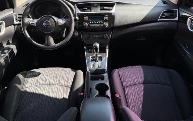 imagem-https://www.socarrao.com.br/sc-vehicle-images-prod/3716033/1788959078731-8457979_13_B_20ec7bcbb7.jpeg