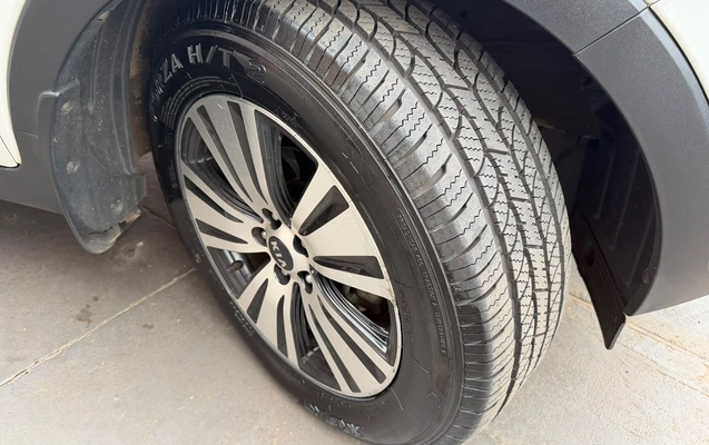 imagem-https://www.socarrao.com.br/sc-vehicle-images-prod/3716114/1788900301748-f4db923e7b014847a89f5c0cada225d2_1788898882231.jpg