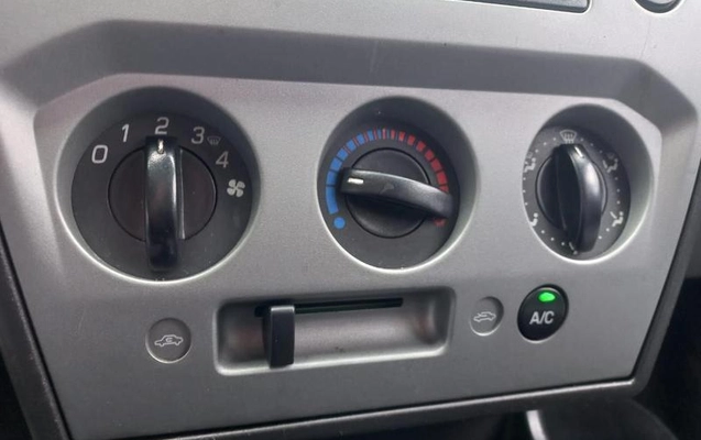 imagem-https://www.socarrao.com.br/sc-vehicle-images-prod/3716115/1788899328262-8457991_1_B_195947555b.jpeg
