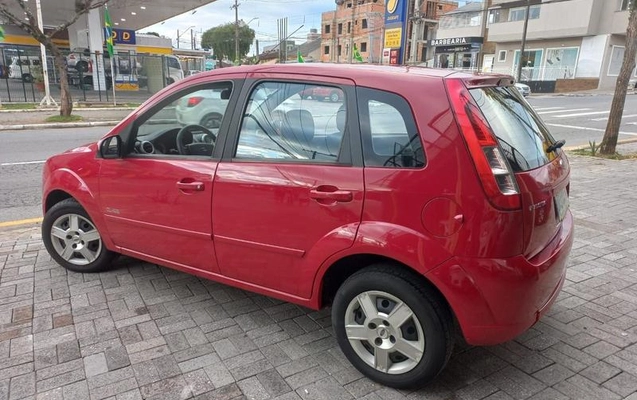 imagem-https://www.socarrao.com.br/sc-vehicle-images-prod/3716115/1788899328268-8457991_2_B_06dcf275e5.jpeg