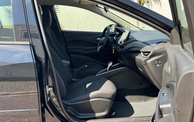 imagem-https://www.socarrao.com.br/sc-vehicle-images-prod/3716128/1788963040833-8458011_11_B_becdb40b2e.jpeg